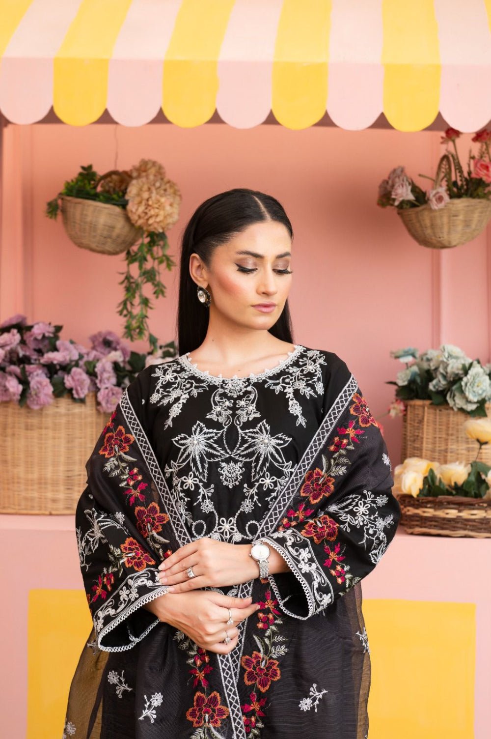 BAANO - HasaanBakhsh